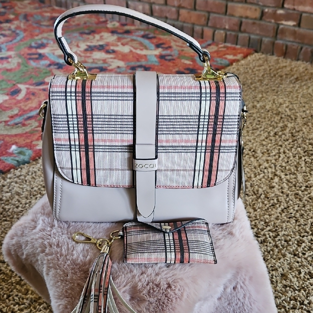 Zocai Plaid Beige and Blush Women's Bag Set NWT With Adjustable Stra